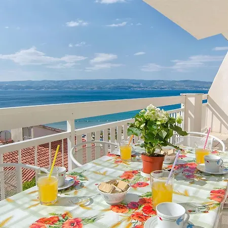 Apartament Neda Duće